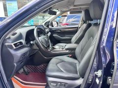 Toyota Highlander 380T AWD Premium 7-Seater - ფოტო 3