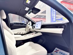 Baojun Yunhai 60km PHEV version - ფოტო 14