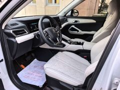 BYD Yuan UP 401KM Vitality Edition - ფოტო 15