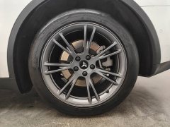 Tesla Model Y Rear-Wheel Drive - ფოტო 14