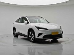 BAIC ARCFOX Alpha T5 Extended Range 1215 Yuan Jing Zhi Xing Version - ფოტო 1