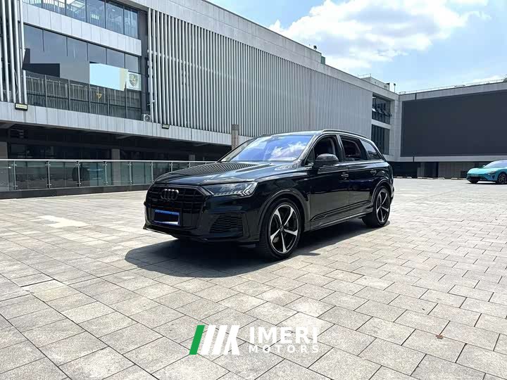 Audi Q7 55 TFSI quattro S line Sport - car from China