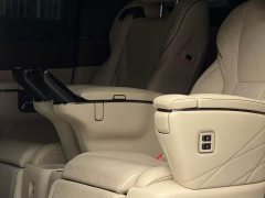 Toyota Alphard Hybrid 2.5L Premium Edition - ფოტო 7