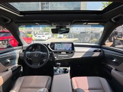 Lexus ES 200 Excellence Edition - photo 7