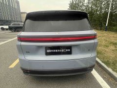 Li Auto i8 Standard Edition - ფოტო 9