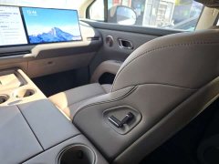 Li Auto i8 Standard Edition - ფოტო 13