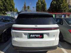Li Auto i8 Standard Edition - ფოტო 7