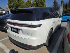 Li Auto i8 Standard Edition - ფოტო 8