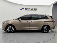 Volkswagen Viloran 380TSI Prestige - photo 3