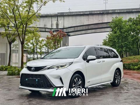 2024 Toyota Grevias 2.5L Hybrid Luxury