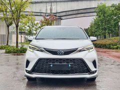 Toyota Grevias 2.5L Hybrid Luxury - фото 2