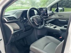 Toyota Grevias 2.5L Hybrid Luxury - фото 7