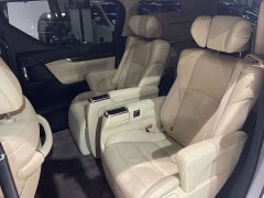 Toyota Alphard Hybrid 2.5L Luxury - фото 5