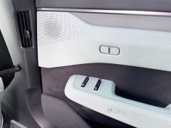 Zeekr 001 YOU Edition 100kWh AWD - photo 15