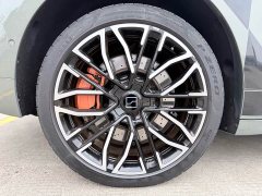 Zeekr 001 YOU Edition 100kWh AWD - photo 8