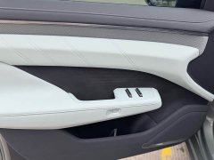 Zeekr 001 YOU Edition 100kWh AWD - photo 9