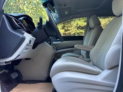 Buick GL8 Land Business Class Comfort Edition - ფოტო 7