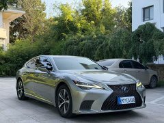 Lexus LS 500h Premium - фото 3