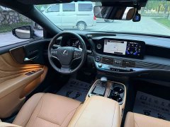 Lexus LS 500h Premium - фото 7