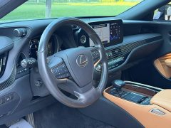 Lexus LS 500h Premium - фото 9