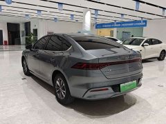 BYD Qin PLUS Glory Edition DM-i 55KM Leading - ფოტო 13