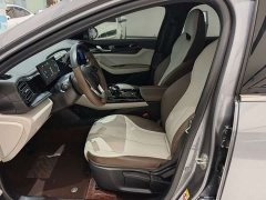 BYD Qin PLUS Glory Edition DM-i 55KM Leading - ფოტო 5