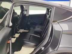 Tesla Model Y Rear-Wheel Drive - ფოტო 11