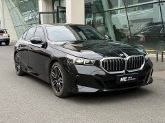 BMW 5 Series (Imported) 525i M Sport Package - фото 3
