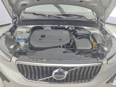 Volvo XC40 B4 AWD Smart Remote Luxury Edition - ფოტო 10