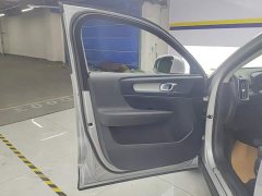 Volvo XC40 B4 AWD Smart Remote Luxury Edition - ფოტო 7