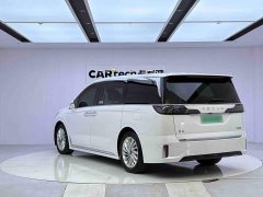 Voyah Dream PHEV Extended Range Luxury Edition - ფოტო 3