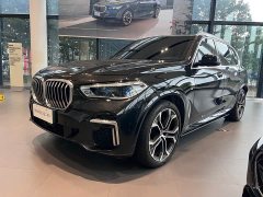 BMW X5 Facelift xDrive 40Li Luxury M Sport Package - фото 1