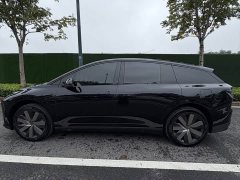 Li Auto i6 Two-Wheel Drive Standard - ფოტო 7