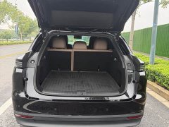 Li Auto i6 Two-Wheel Drive Standard - ფოტო 8