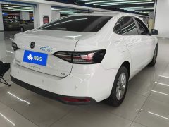 Volkswagen Lavida Sharp 1.5L Automatic Outstanding New Edition - ფოტო 3
