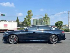 BMW 5 Series 530Li Premier M Sport Package - фото 14