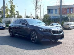 BMW 5 Series 530Li Premier M Sport Package - фото 3