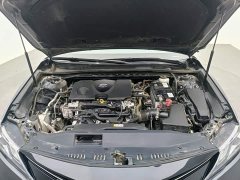 Toyota Camry 2.0G Luxury - ფოტო 11