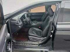 Toyota Camry 2.0G Luxury - ფოტო 13