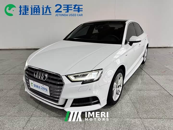 Audi A3 Limousine 35 TFSI Fashion Edition National VI - автомобиль из Китая