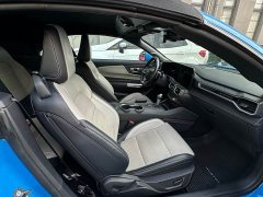Ford Mustang 2.3T EcoBoost Convertible Sport - photo 9