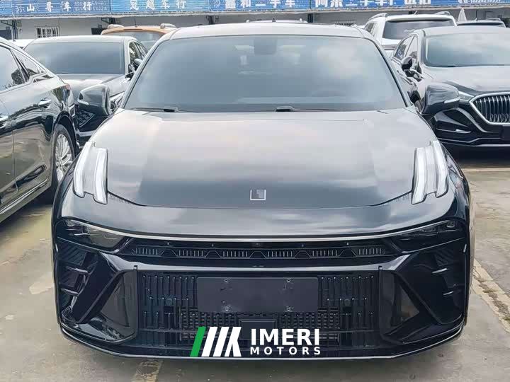 Lynk & Co 03 1.5T DCT Pro