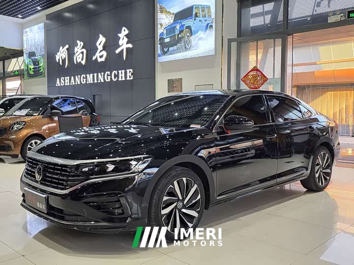 Volkswagen Passat Facelift 330TSI Elite - ავტომობილი ჩინეთიდან