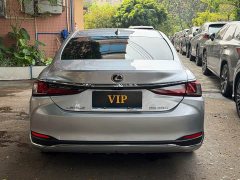 Lexus ES 200 Excellence Edition - ფოტო 9