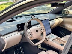 NIO ET7 100kWh Launch Edition - фото 9