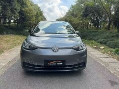Volkswagen ID.3 Outstanding Edition - ფოტო 1