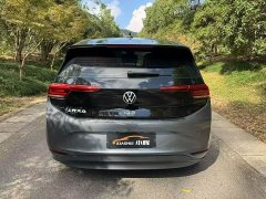 Volkswagen ID.3 Outstanding Edition - ფოტო 9