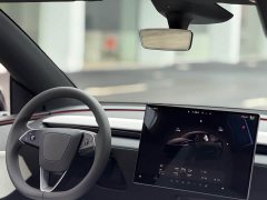 Tesla Model Y Long Range Rear-Wheel Drive - ფოტო 6