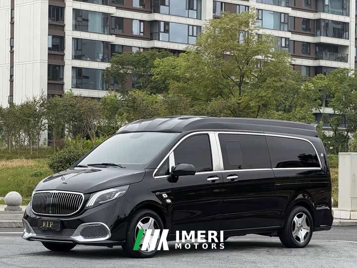 Mercedes-Benz Vito 2.0T Business Edition 7-Seater