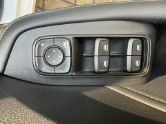 SAIC MG i5 1.5L CVT Star Shine Edition - photo 12